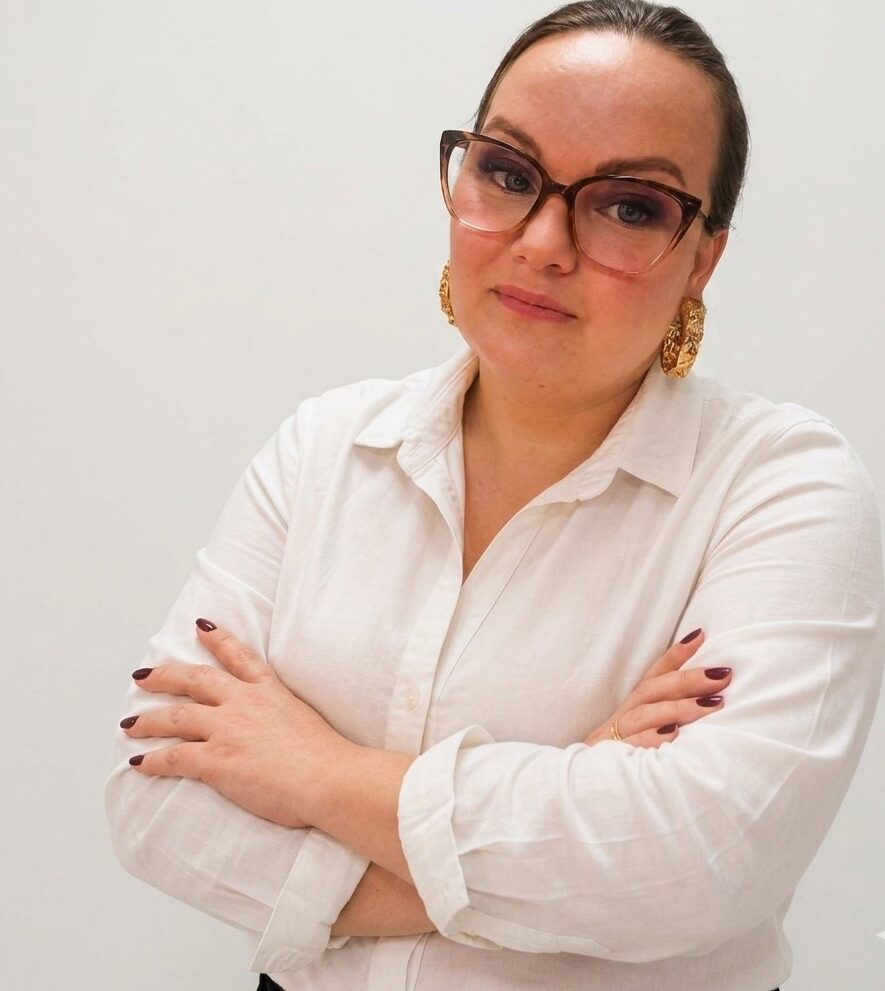 Dra. Vanessa Leindorf